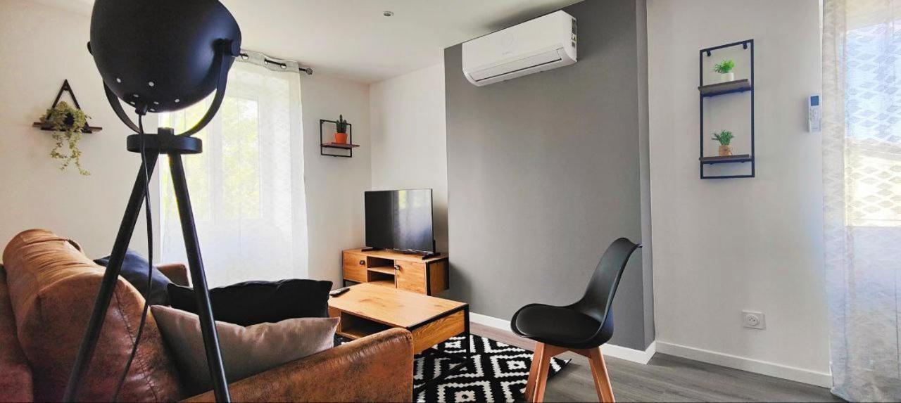 Appartements A Theme 克莱蒙费朗 外观 照片